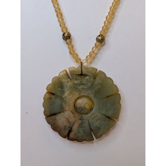 Vintage Hand-Carved Jade Pendant Necklace Yellow & Unique Beads Non- Adjustable - Picture 2 of 8